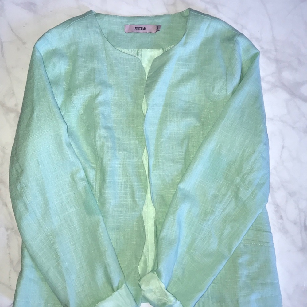 Just Fab Scalloped Linen Blazet